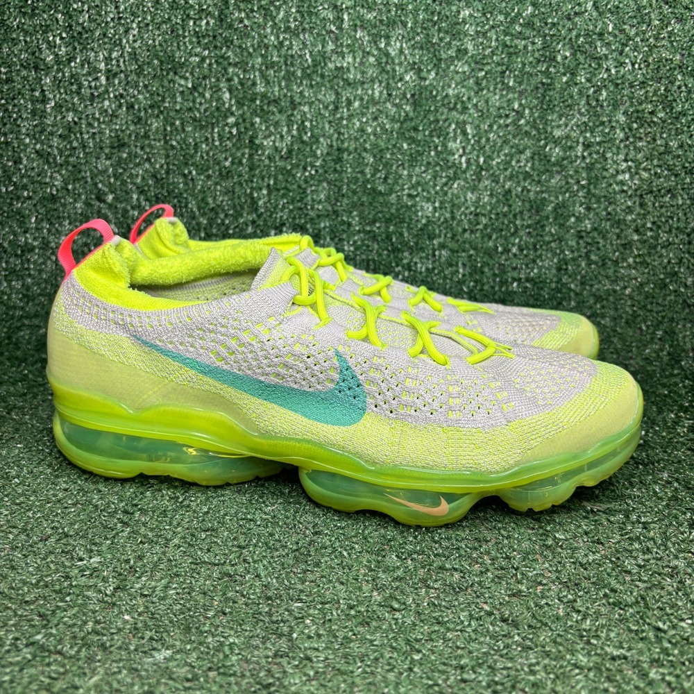 Nike Air VaporMax 2023 Flyknit Athletic Running Sneaker Vast Grey Volt Mens 12.5